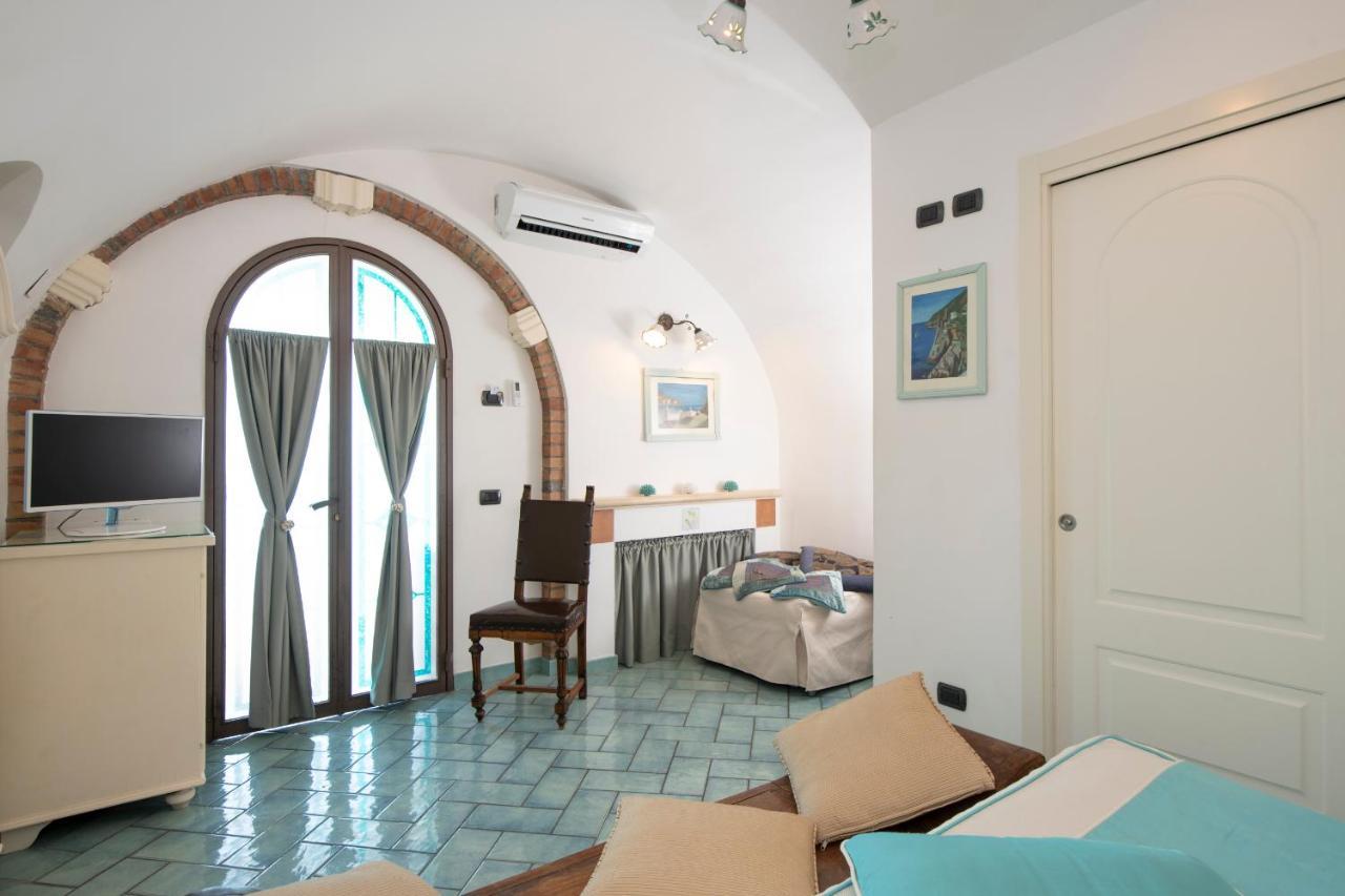 Hotel La Ninfa Amalfi Eksteriør billede