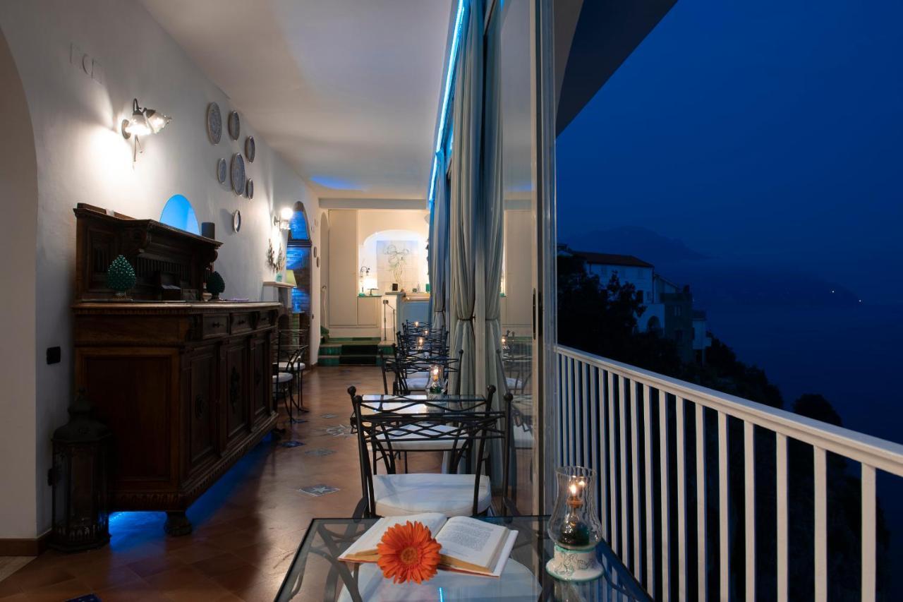 Hotel La Ninfa Amalfi Eksteriør billede