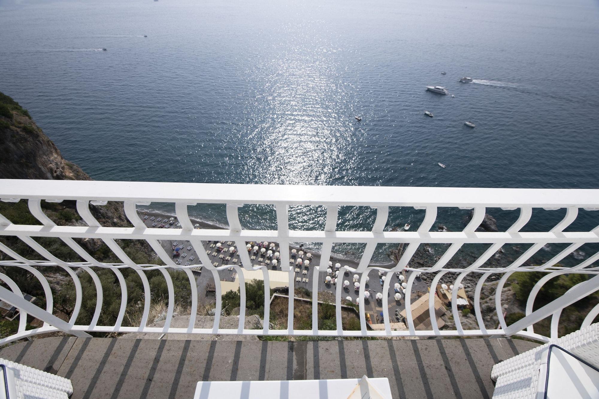 Hotel La Ninfa Amalfi Eksteriør billede